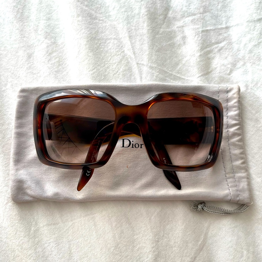 Christian Dior Couture Sunglasses 583S2, square frame in Havana Brown